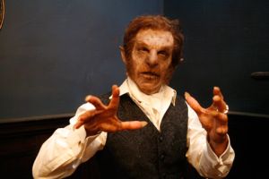 03_2009_vampire_party_4.jpg